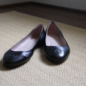 Taryn Rose black leather ballet flats, Worn Once